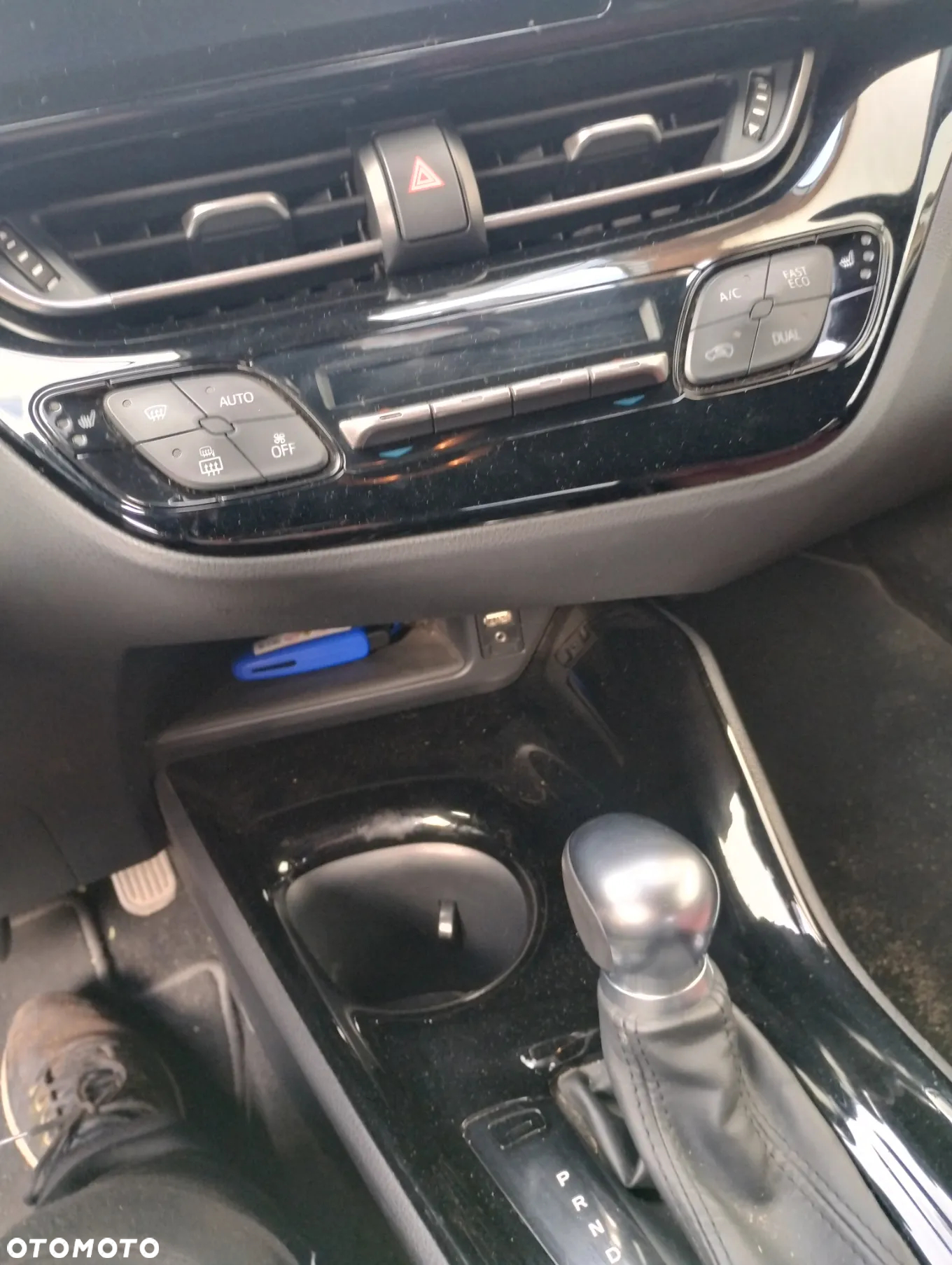 Toyota C-HR 1.8 Hybrid Selection - 4