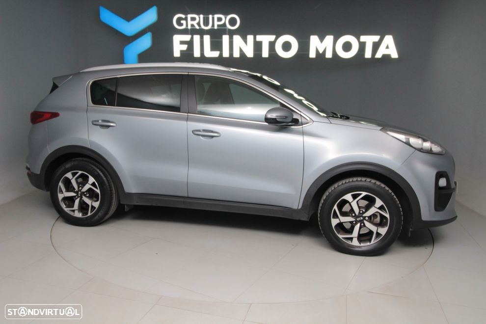 Kia Sportage 1.6 CRDI ISG MHEV Urban - 9