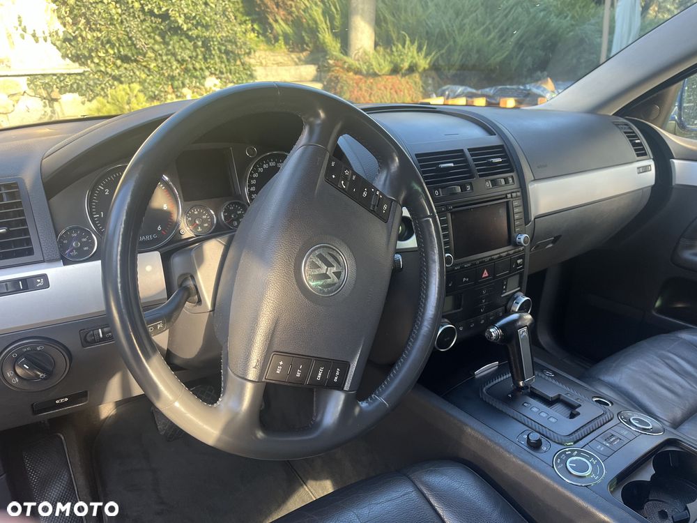 Volkswagen Touareg 3.0 V6 TDI Tiptr - 8