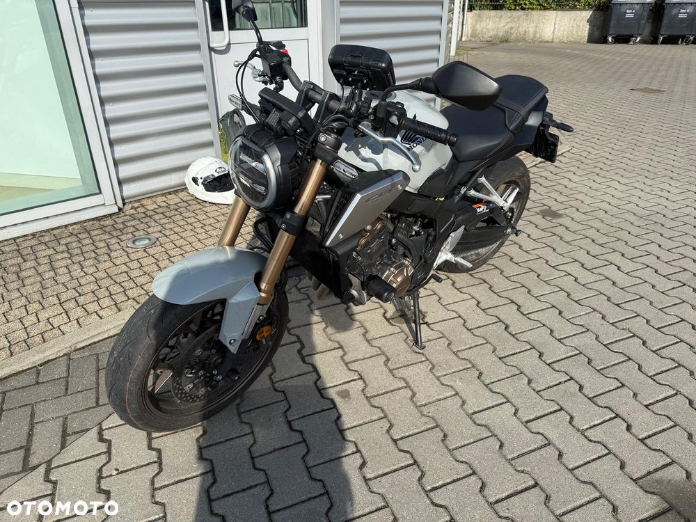 Honda CB - 7