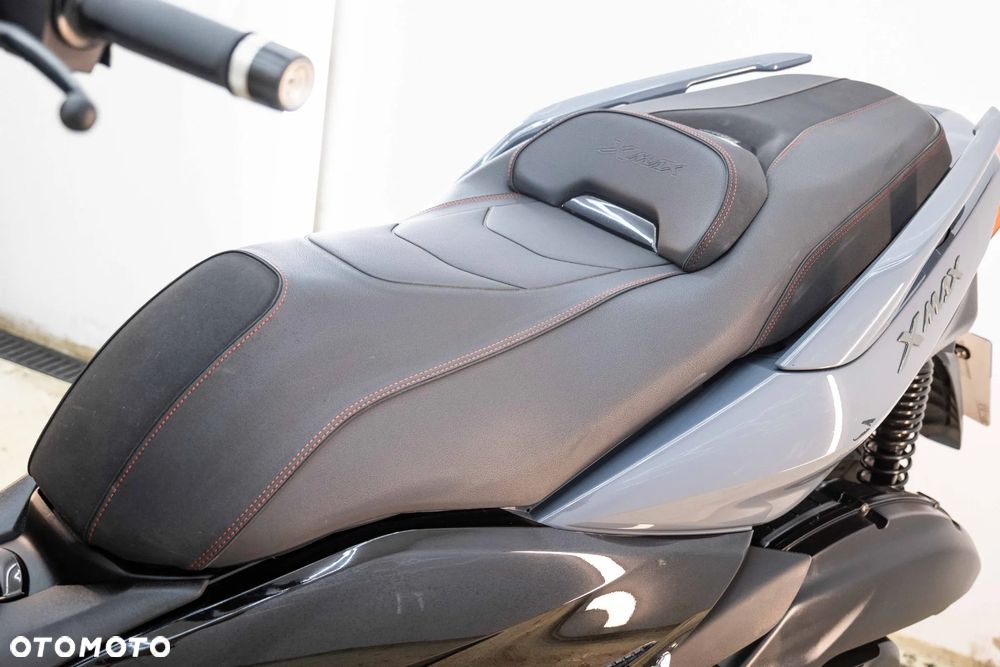 Yamaha X-max - 22