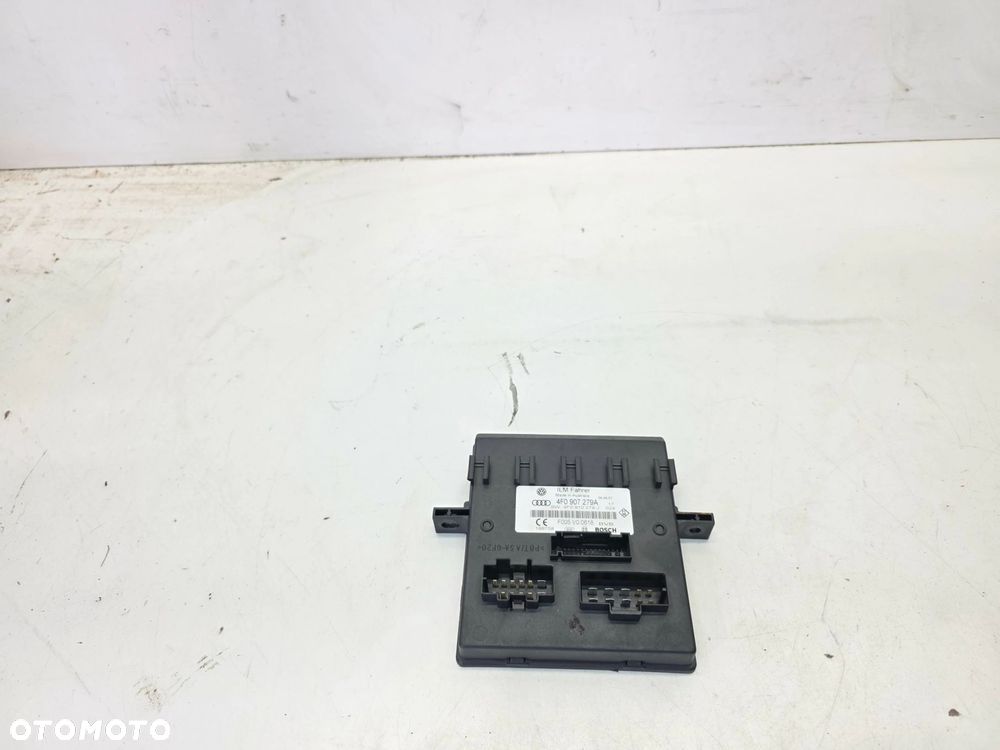 MODUŁ STEROWNIK ŚWIATEŁ ILM AUDI A6 C6 Q7 4L 4F0910279J 4F0907279A - 1