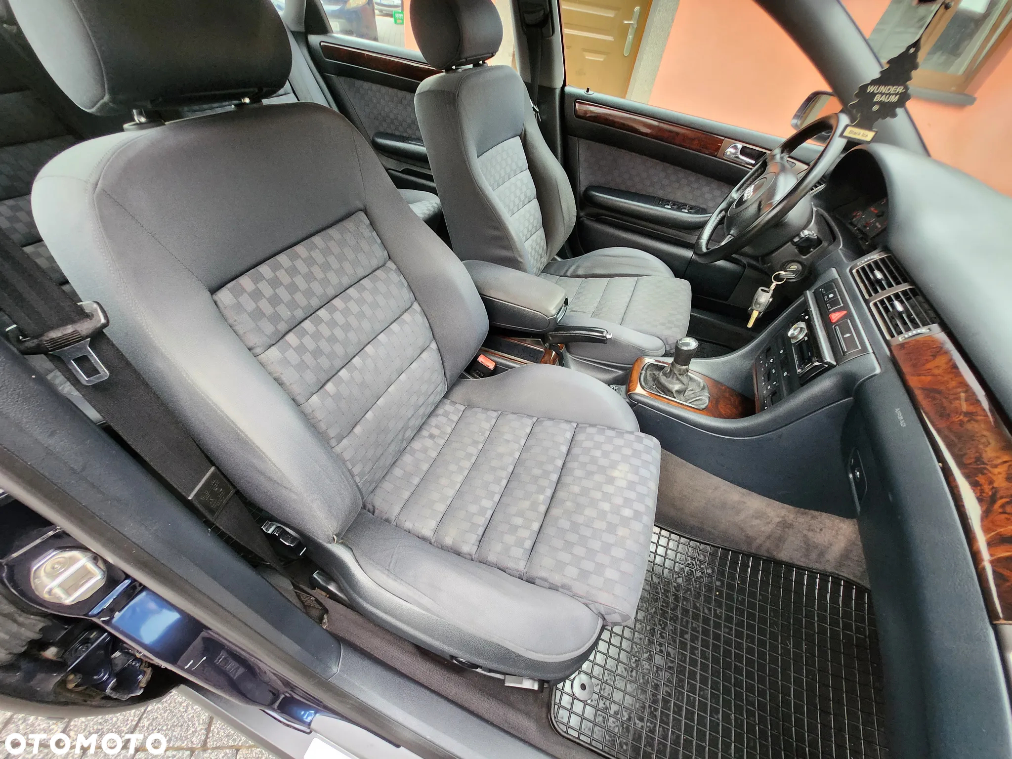 Audi A6 - 5