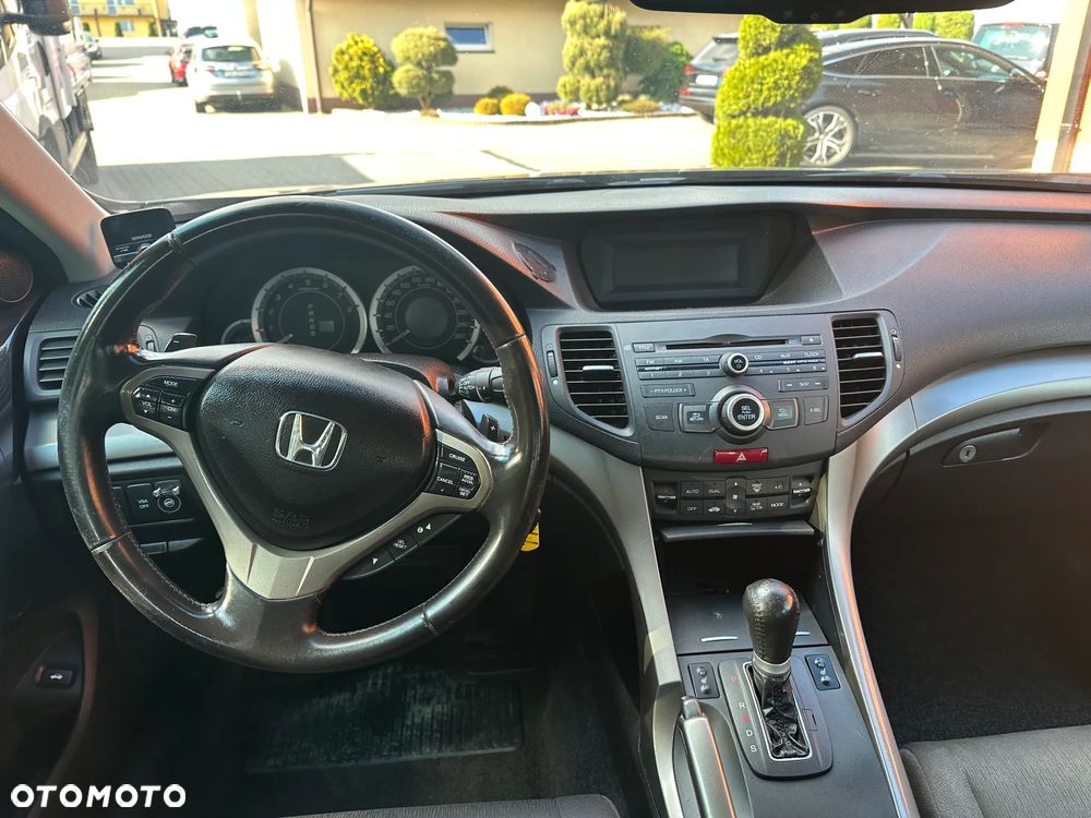 Honda Accord - 9
