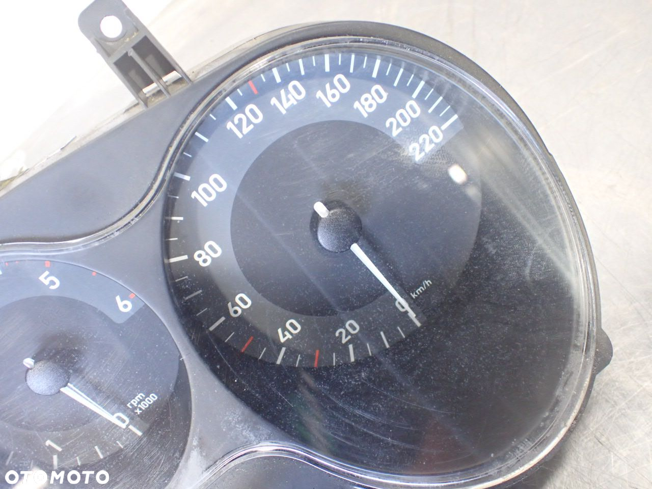 LICZNIK SEAT LEON II 1.9 1P0920823G - 2