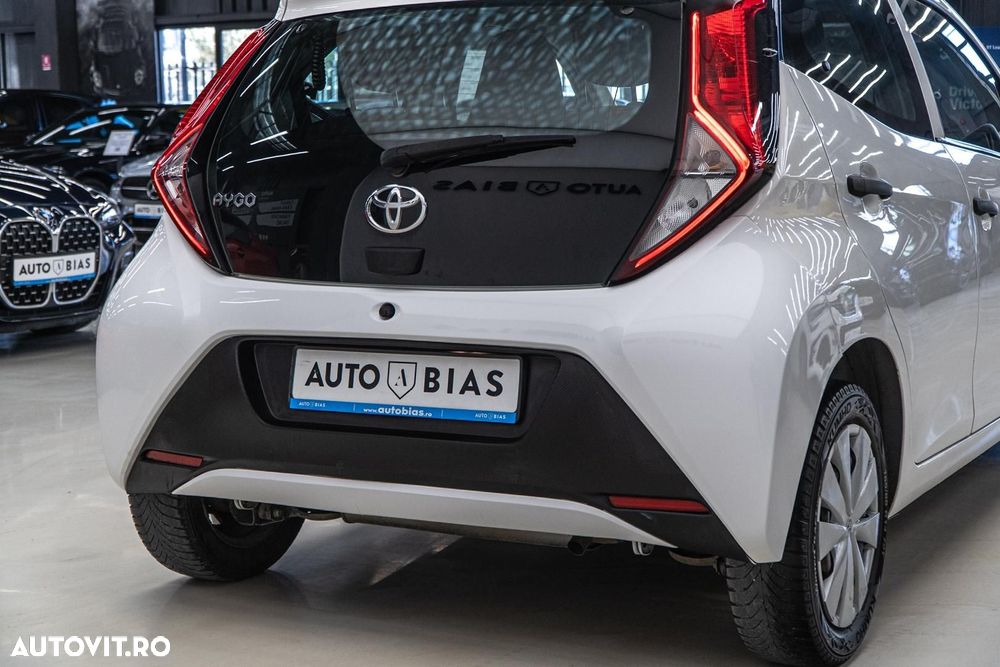 Toyota Aygo 1.0 VVY-I 5 usi X-style - 13