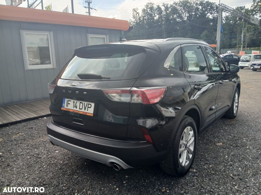 Ford Kuga 1.5 EcoBoost FWD Titanium - 4