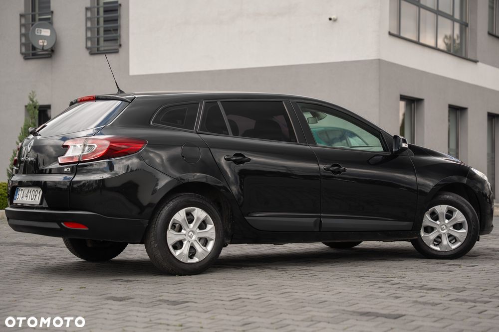 Renault Megane 1.5 dCi Expression - 13