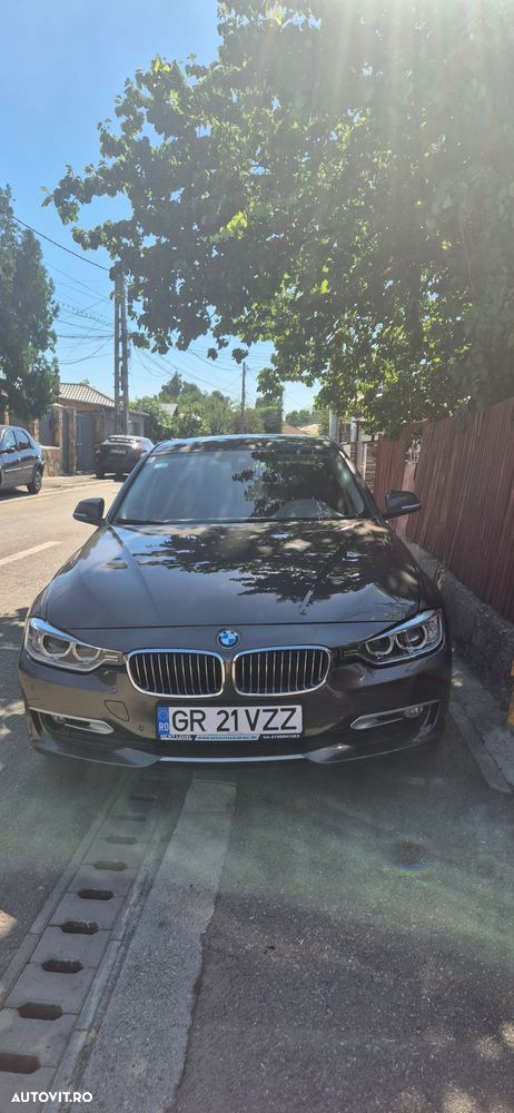 BMW Seria 3 320d Aut. Modern Line - 1