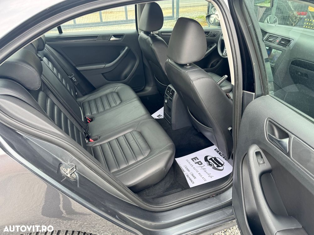 Volkswagen Jetta 1.6 TDI CR DPF Comfortline - 14