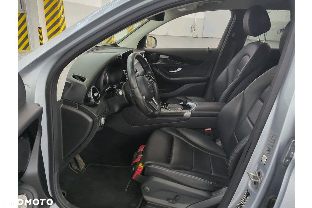 Mercedes-Benz GLC - 5