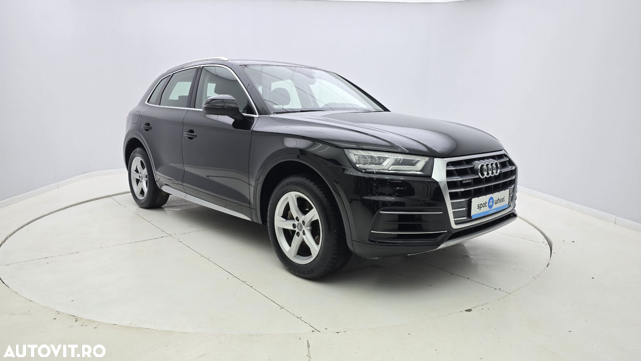 Audi Q5 2.0 40 TDI quattro S tronic Sport - 4