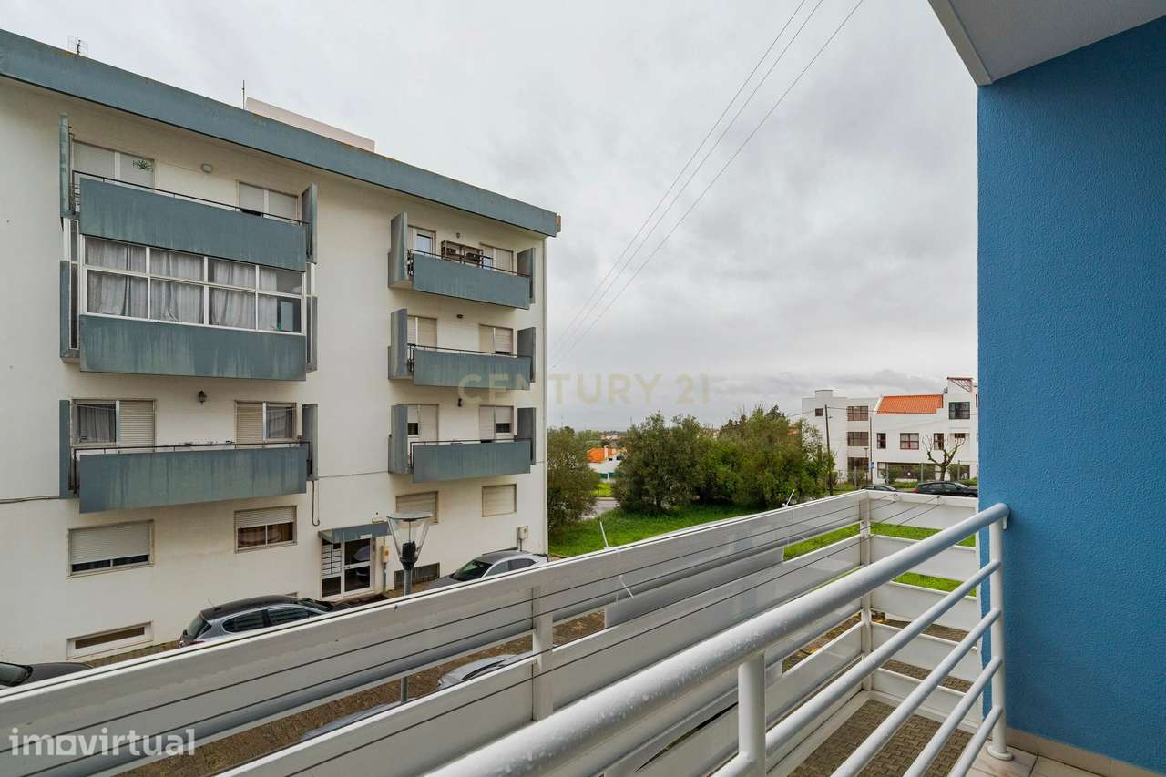 Procura apartamento em zona tranquila... - Grande imagem: 2/32