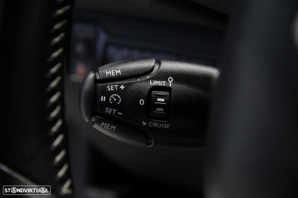 Peugeot 308 1.6 BlueHDi Style - 13