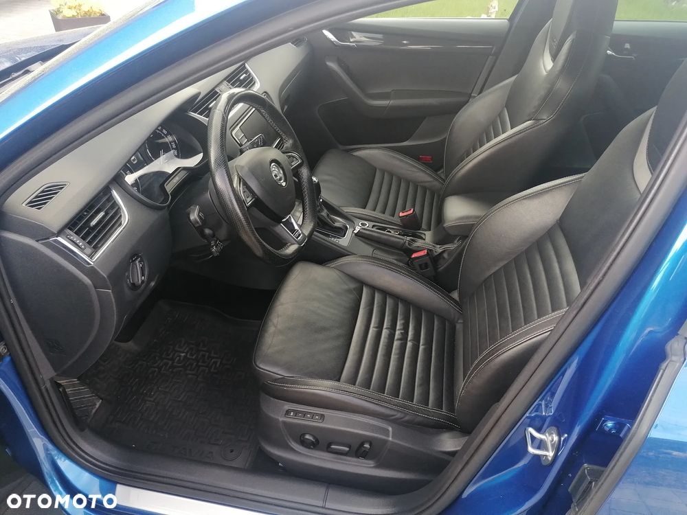 Skoda Octavia 2.0 TDI (Green tec) DSG RS - 9