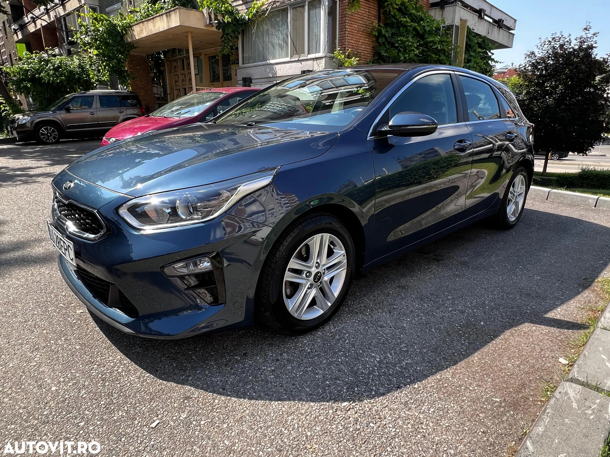 Kia Ceed 1.0 T-GDI 120 OPF Edition 7 - 6