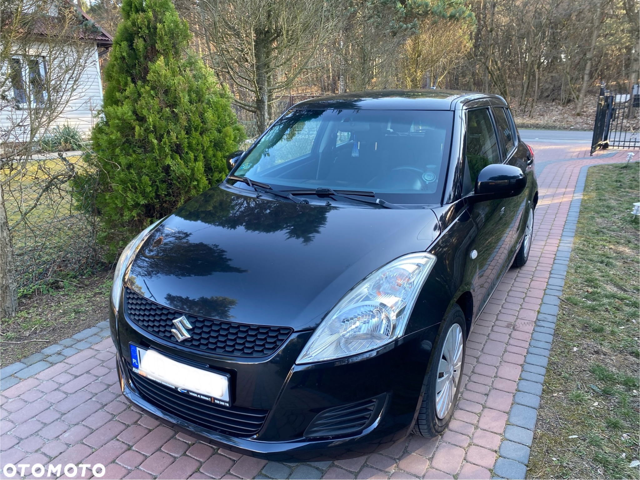 Suzuki Swift 1.2 Premium - 2