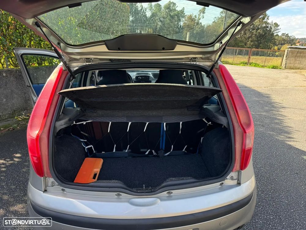 Fiat Punto - 4
