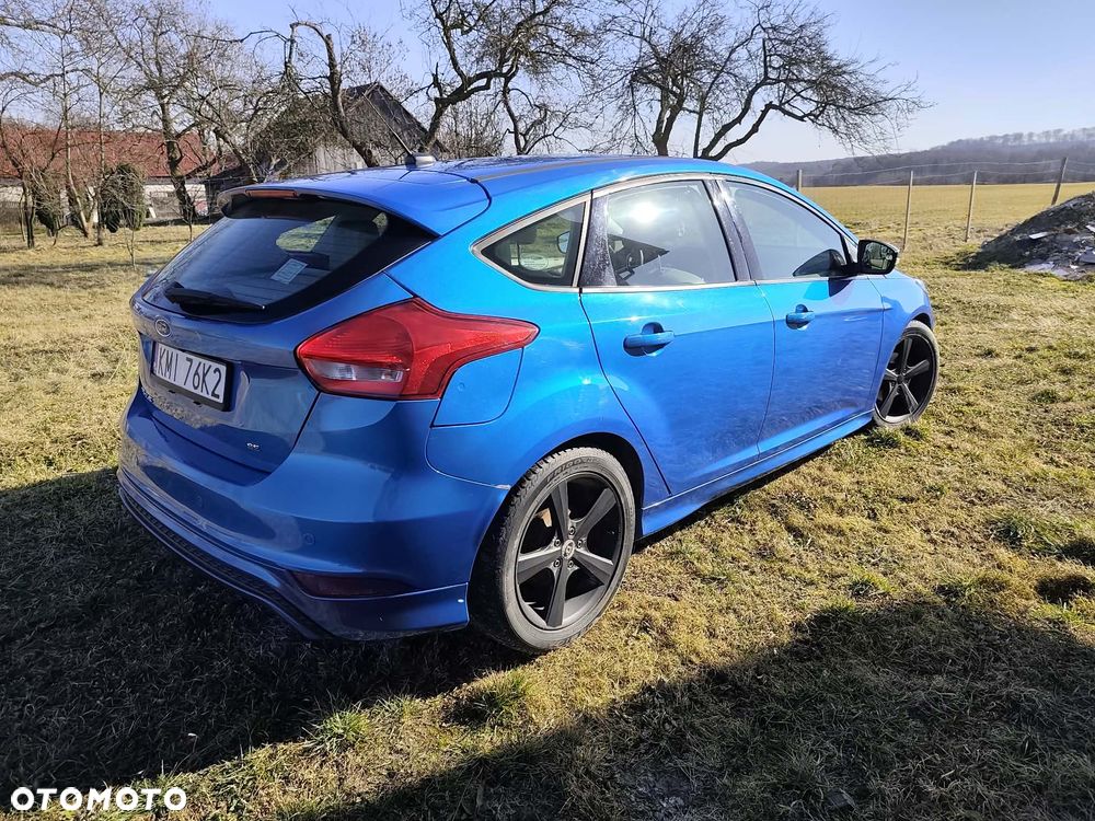 Ford Focus - 14