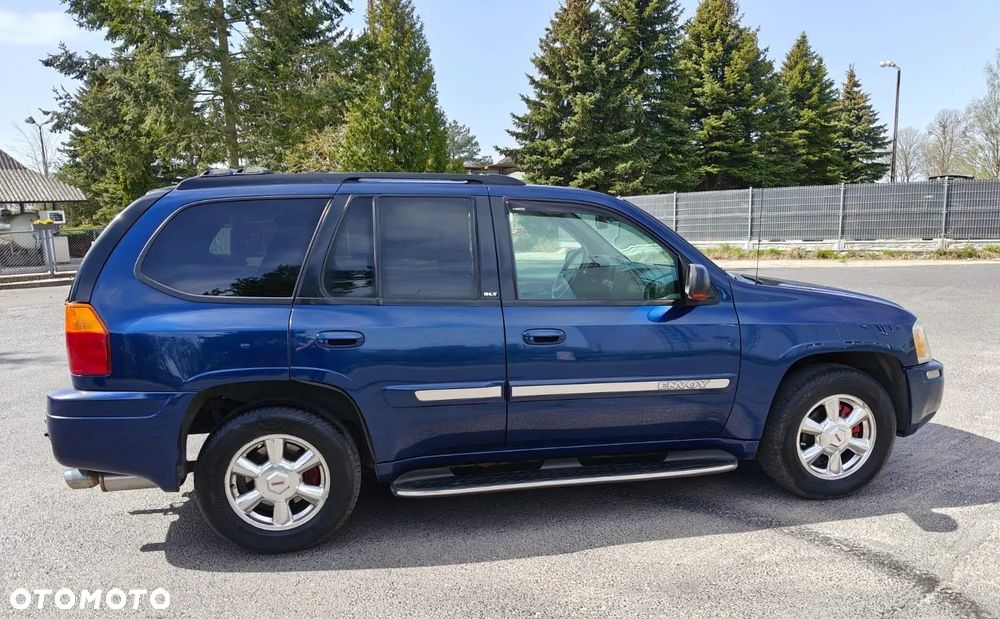 GMC Envoy - 10