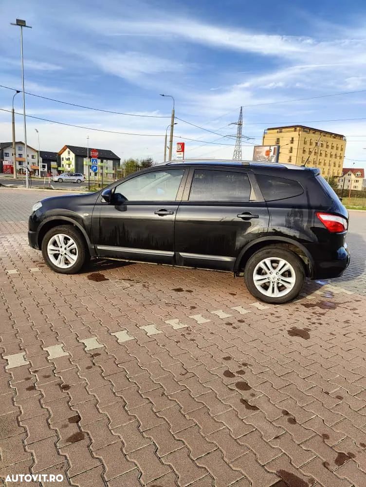 Nissan Qashqai+2 - 2