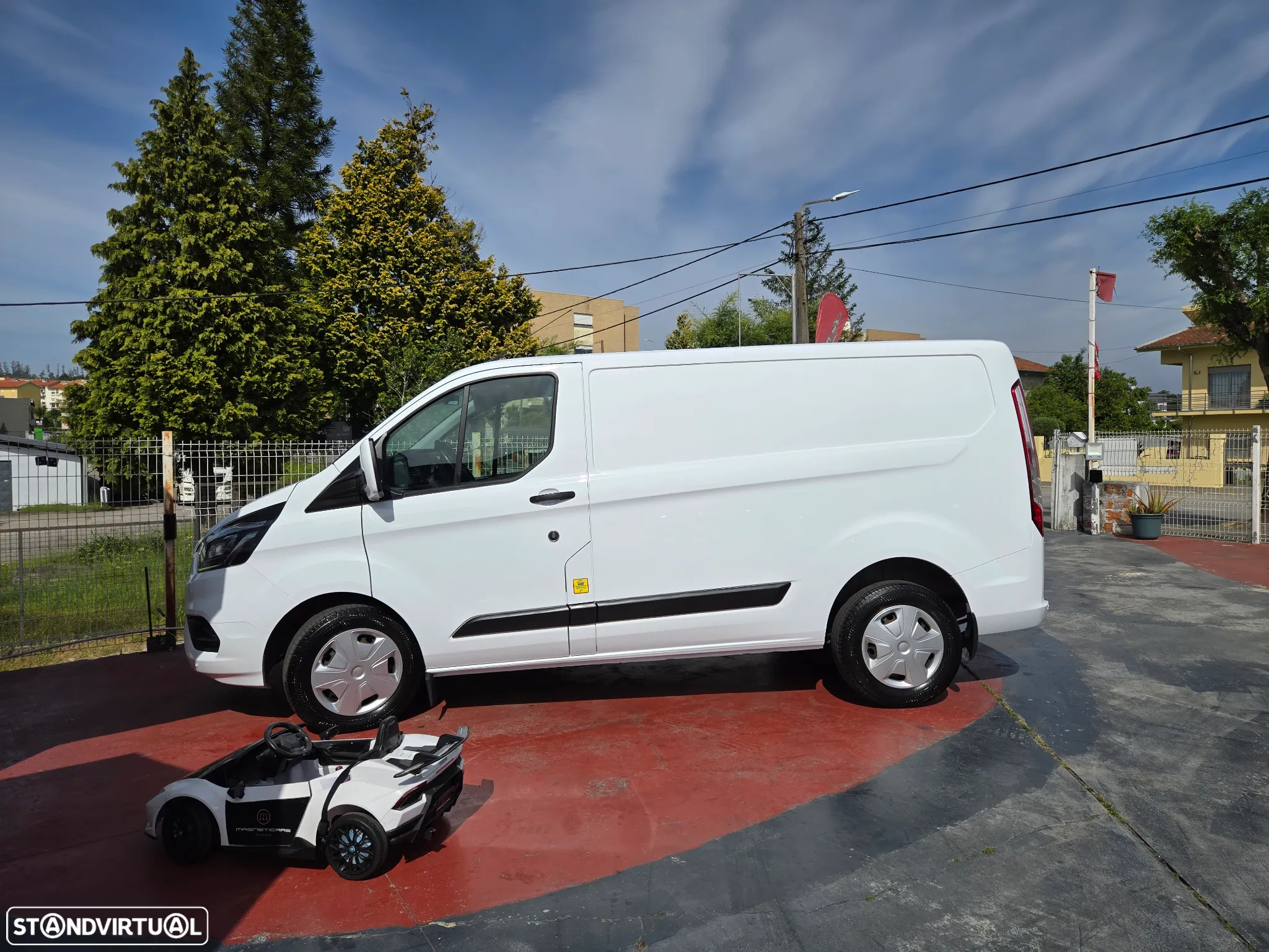 Ford TRANSIT CUSTOM 280 - 18
