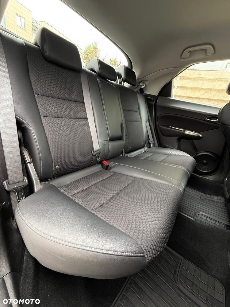 Honda Civic 1.8 i-VTEC Sport - 6
