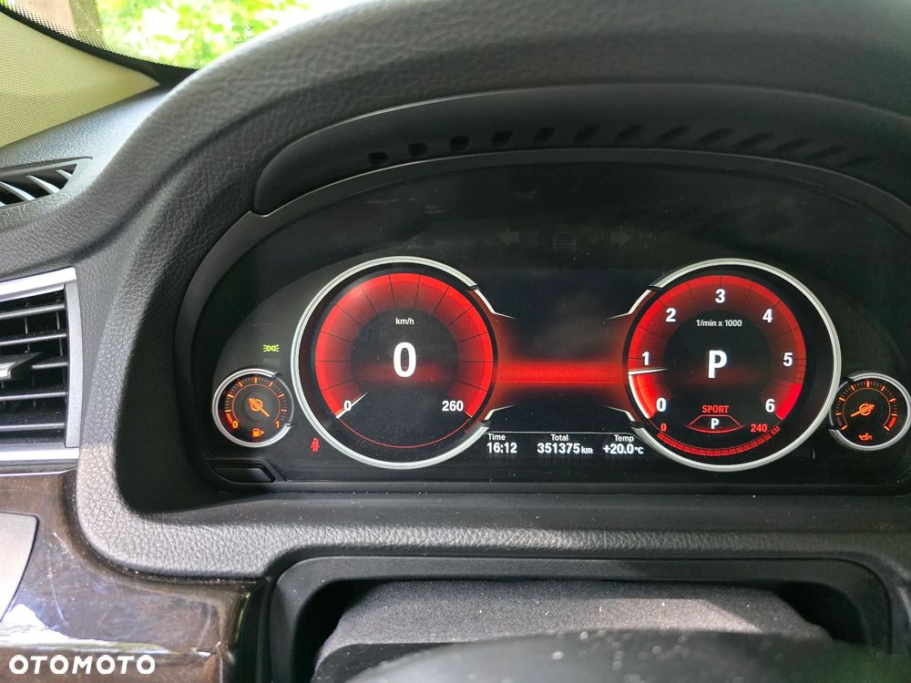 BMW 5GT 520d Luxury Line - 12