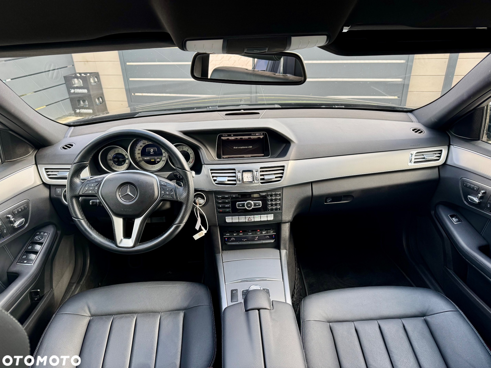 Mercedes-Benz Klasa E 250 Avantgarde - 9