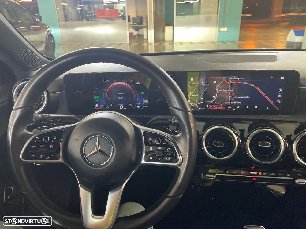 Mercedes-Benz A 250 e Style Plus - 8