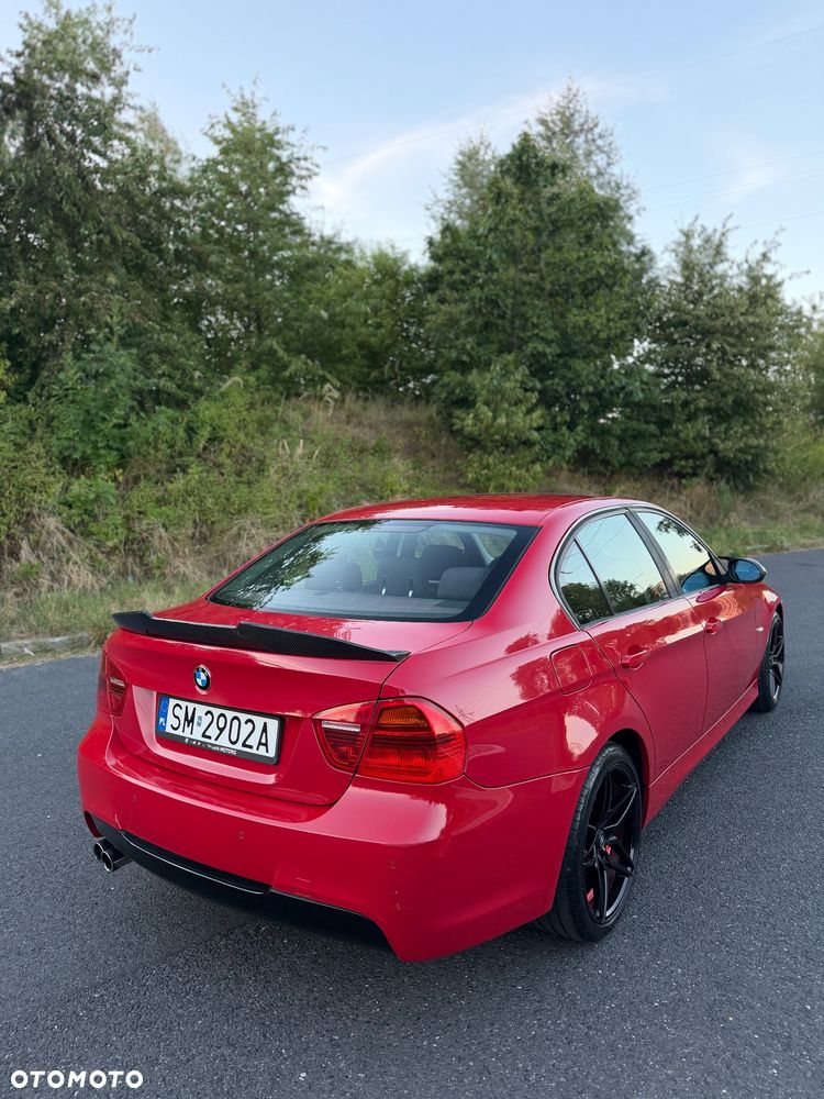 BMW Seria 3 330i - 13