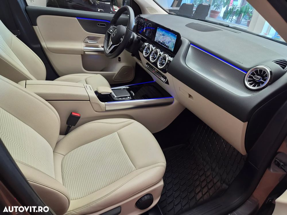 Mercedes-Benz GLA 200 4MATIC Aut. - 19