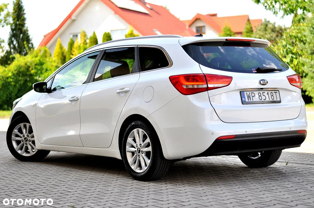 Kia Ceed 1.4 L Business Line Plus - 4