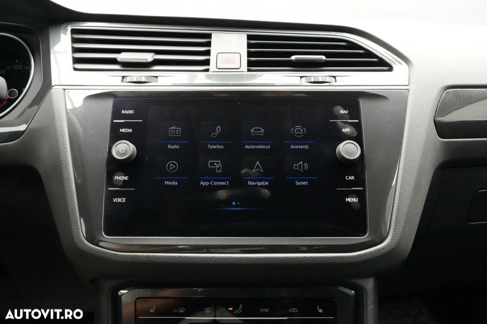 Volkswagen Tiguan 2.0 TDI SCR DSG 4Motion Elegance - 22
