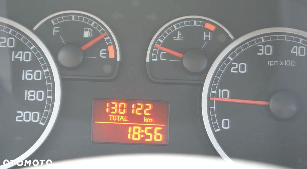 Fiat Punto 1.2 8V - 5