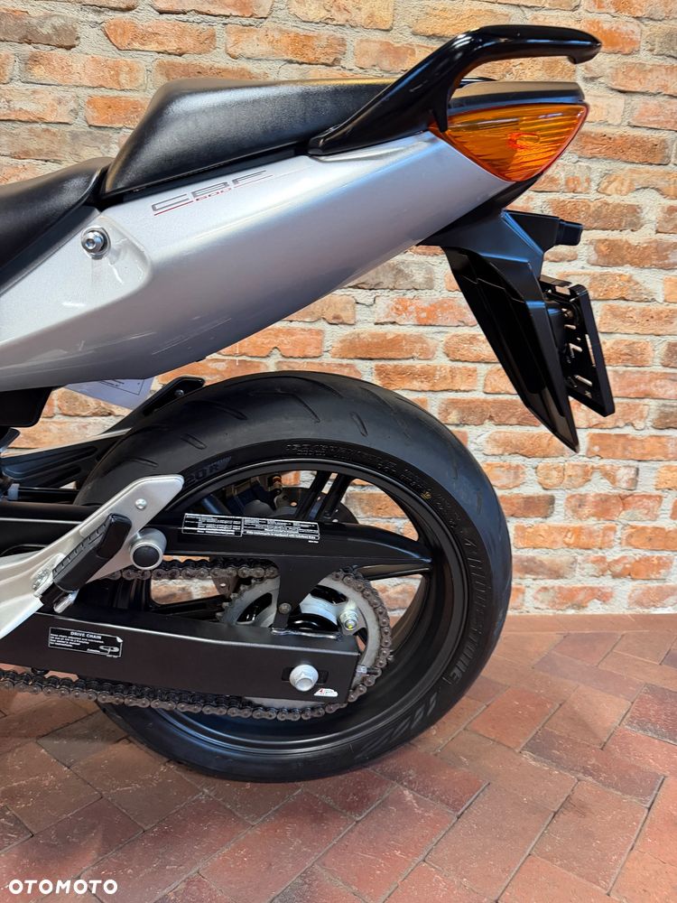 Honda CBF - 13