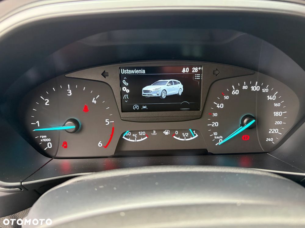 Ford Focus 1.5 EcoBlue Trend - 17