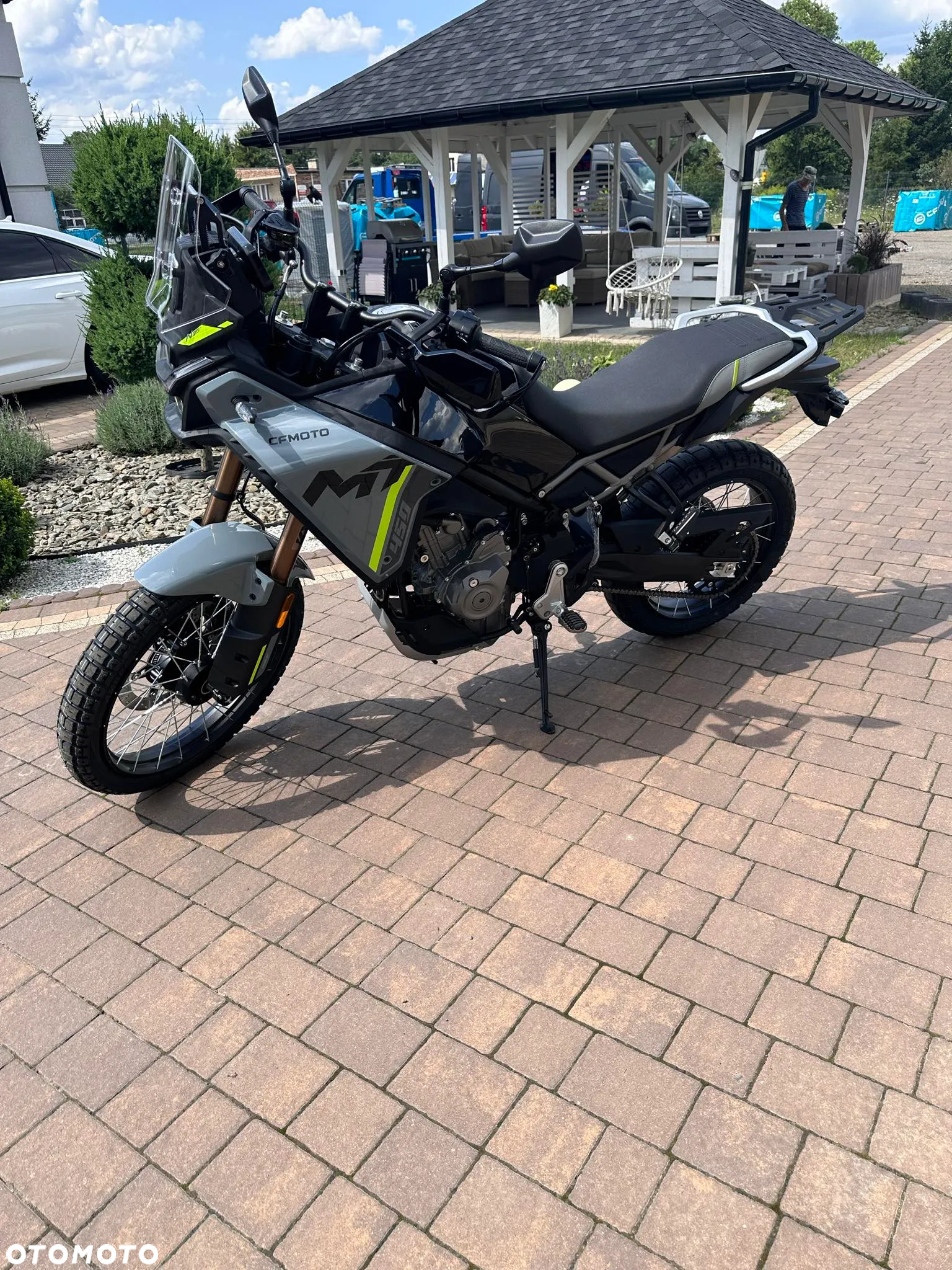 CFMoto MT - 16