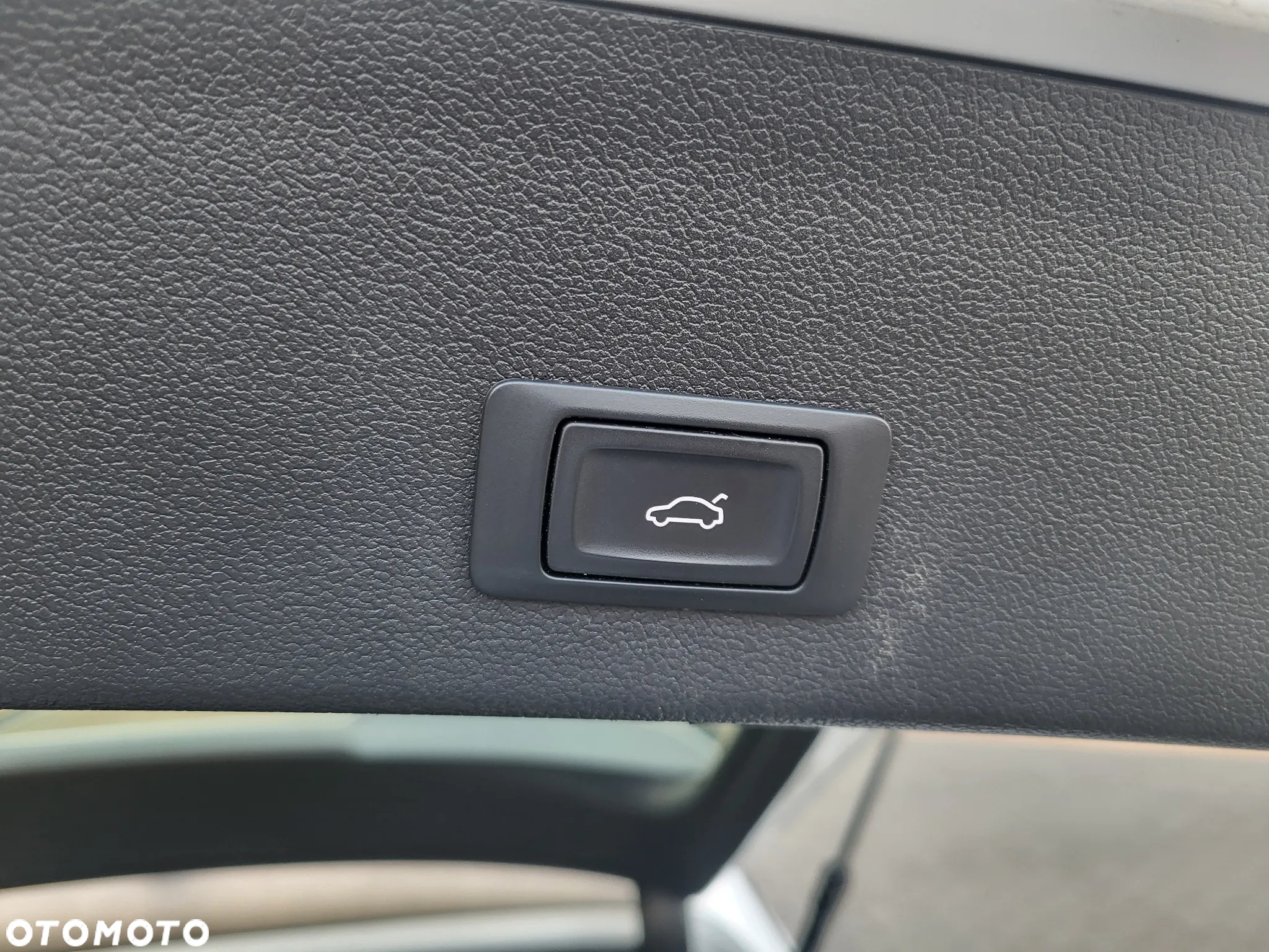 Audi A4 Avant 2.0 TDI DPF clean diesel quattro S line Sportpaket - 13