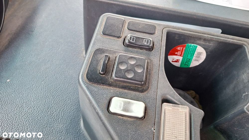 ACTM Actros 953.30 8X4+ Putzmeister Tmm 21-3 - 27