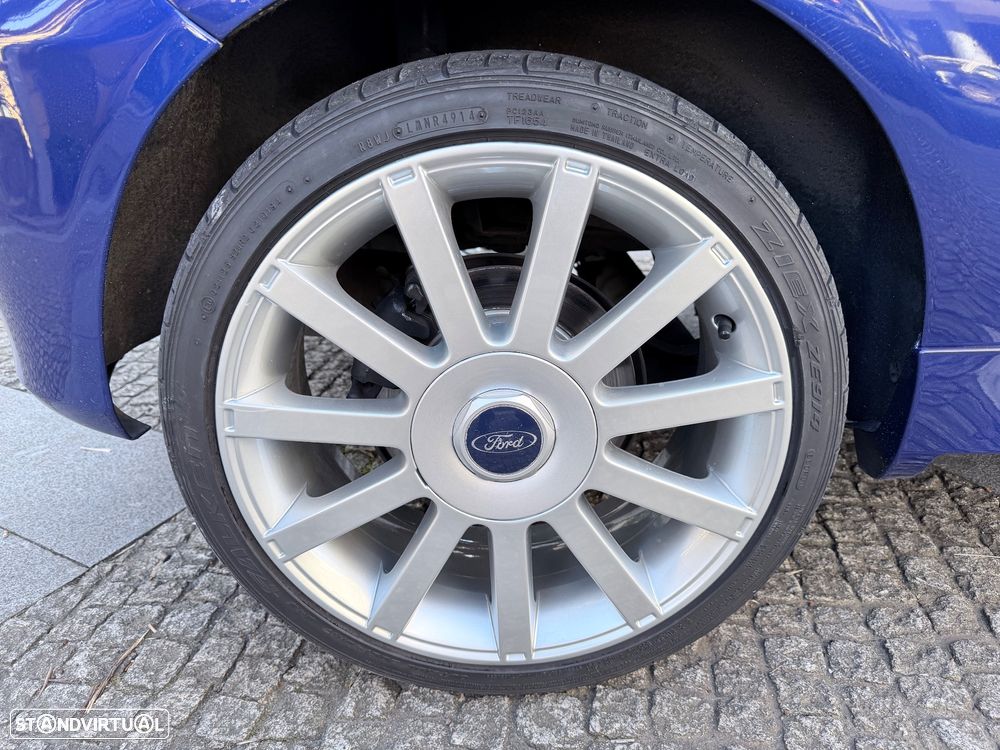 Ford Fiesta 2.0 ST - 20