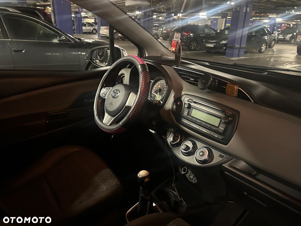 Toyota Yaris 1.0 Life - 6
