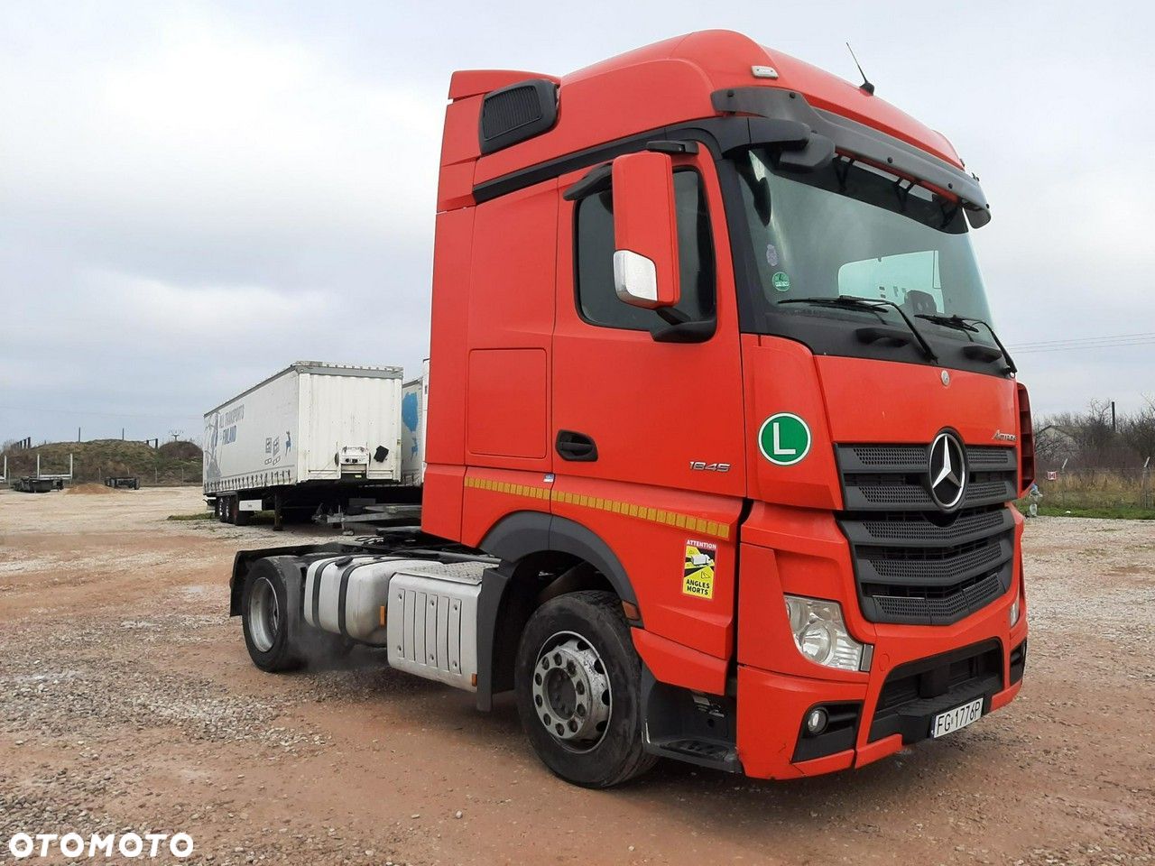 Mercedes-Benz Actros - 1