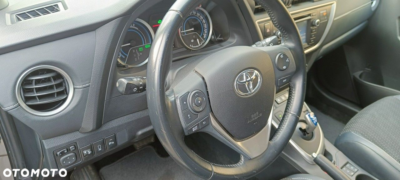 Toyota Auris - 17