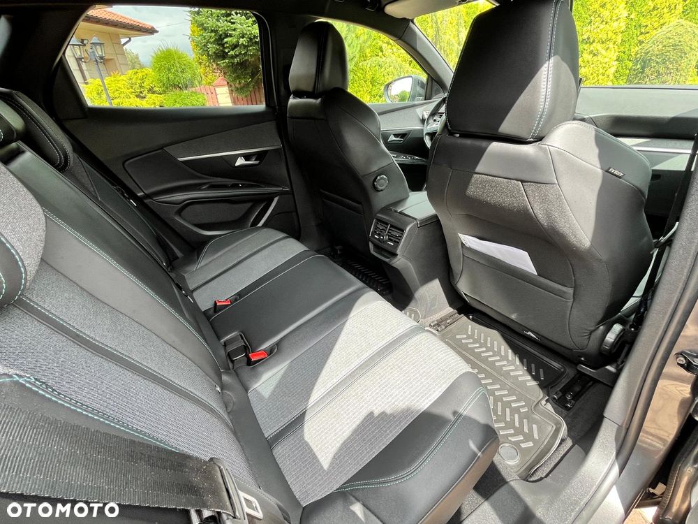 Peugeot 3008 BlueHDi 130 Stop & Start EAT8 Allure - 15