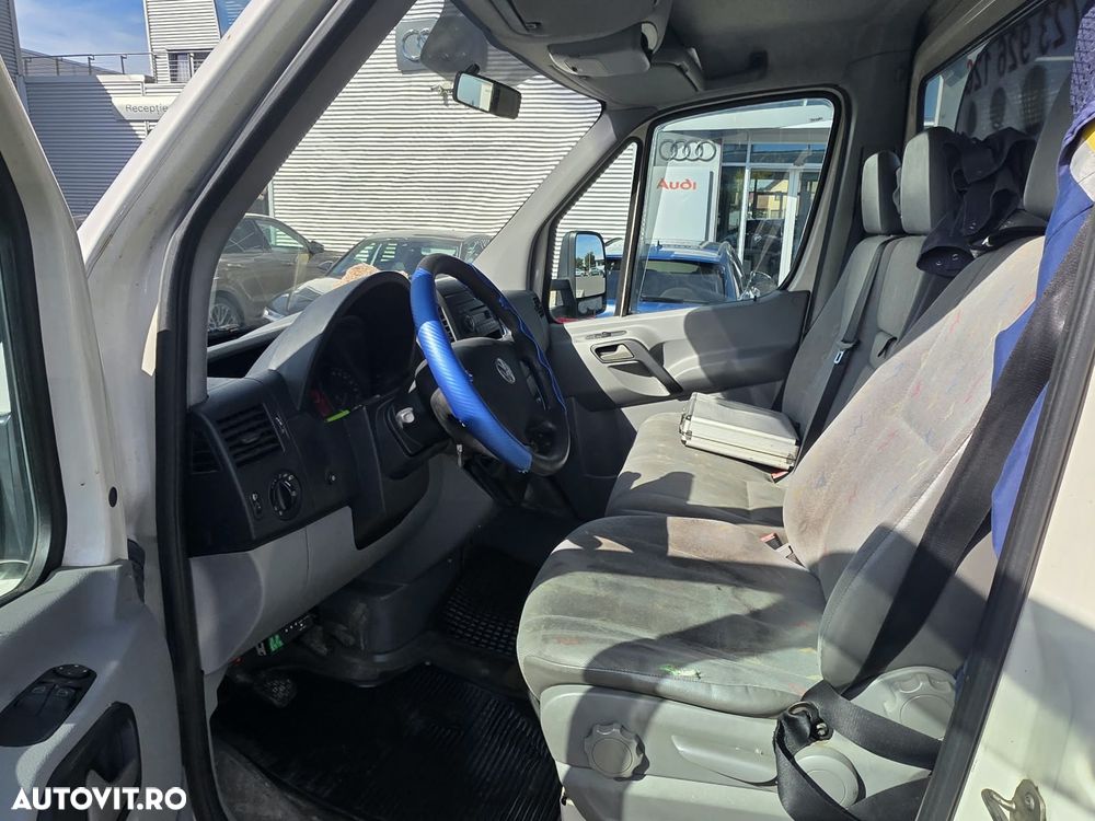 Volkswagen CRAFTER - 12