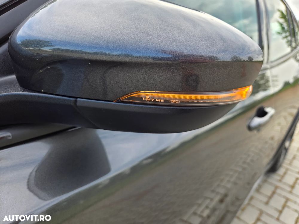 Ford Focus 1.5 EcoBlue Active - 14