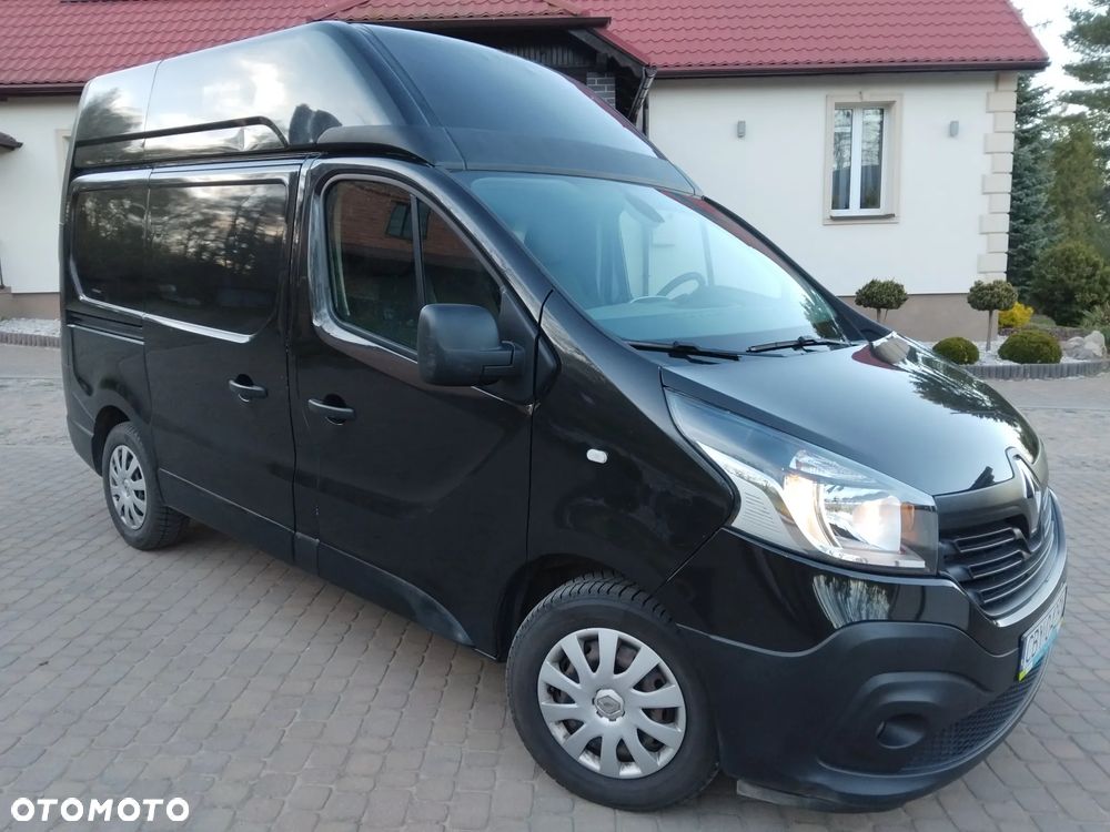 Renault Trafic - 1