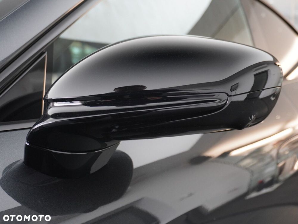 Porsche Taycan 105kWh 4S Black Edition - 13