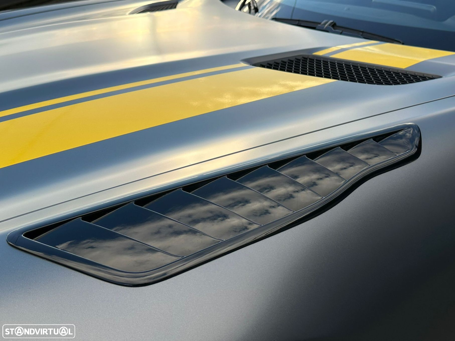 Mercedes-Benz AMG GT R - 11